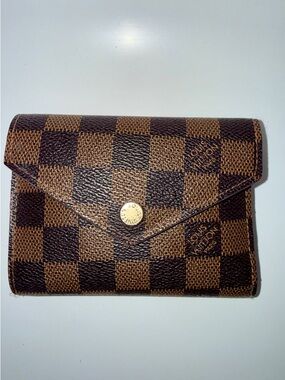 Brown Checkered Compact Wallet Red Interior Snap & Zip